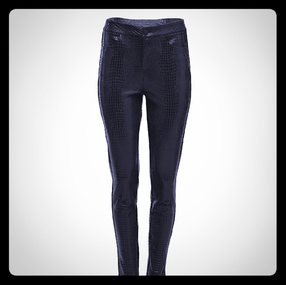 Jennifer Le Reptile Pants